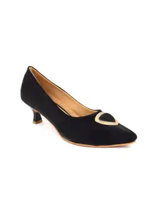 XE Looks Black Embellished Kitten Pumps