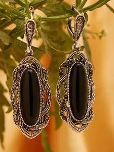 SOHI Black Contemporary Drop Earrings