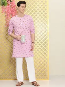 Ode by House of Pataudi Men Pink Quirky Printed Pure Cotton Kurta