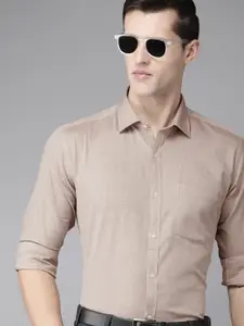 Park Avenue Men Grey Self Designed Textured Slim Fit Pure Cotton Formal Shirt