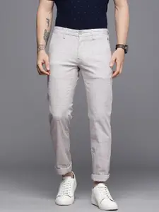 Louis Philippe Sport Men Grey Checked Slim Fit Chinos Trousers