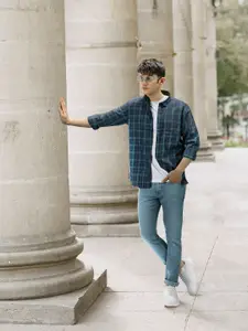 Louis Philippe Jeans Men Navy Blue Slim Fit Checked Pure Cotton Casual Shirt