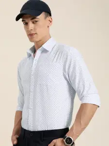 encore by INVICTUS Men Blue Printed Casual Shirt