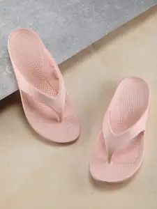 BOOTCO Women Pink Rubber Thong Flip-Flops