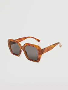 MANGO Women Sustainable Oversized Sunglasses with UV Protected Lens 37000788