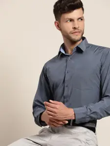 Hancock Men Slim Fit Wrinkle Resistant Solid Formal Shirt