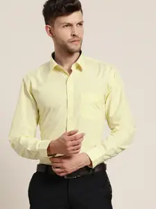 Hancock Men Slim Fit Wrinkle Resistant Solid Formal Shirt