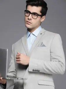 Theme Men Grey Solid Slim Fit Formal Blazer
