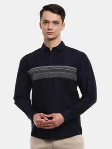 V-Mart Men Navy Blue Slim Fit Horizontal Stripes Striped Casual Shirt