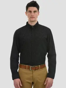 LONDON FOG Men Black Floral Printed Casual Shirt