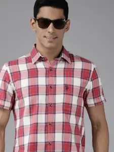 U.S. Polo Assn. Denim Co. U S Polo Assn Denim Co Men Pink & White Slim Fit Checked Casual Shirt