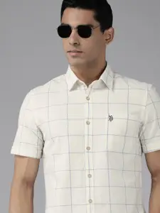 U.S. Polo Assn. Denim Co. Men White Slim Fit Checked Pure Cotton Casual Shirt