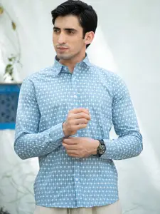 Tistabene Men Blue Comfort Checked Casual Shirt