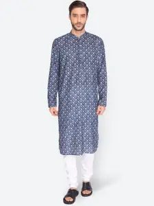 NAMASKAR Men Blue Printed Cotton Kurta with Pyjamas