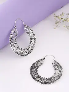 kashwini Silver-Toned Contemporary Hoop Earrings
