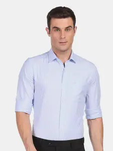 Arrow Men Blue Slim Fit Striped Formal Shirt
