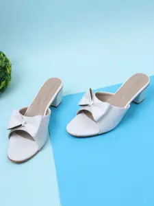 ICONICS White Colourblocked Block Sandals with Bows