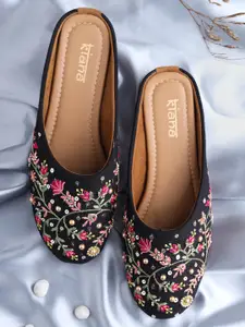 Kiana House Of Fashion Women Black Ethnic Flats
