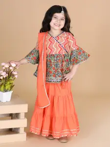 LIL PITAARA Girls Orange & Green Printed Block Print Ready to Wear Lehenga & Blouse With Dupatta