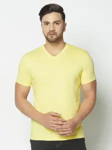 THE DAILY OUTFITS Men Yellow V-Neck T-shirt