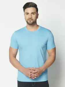 THE DAILY OUTFITS Men Aqua Blue Solid Round Neck Cotton T-shirt