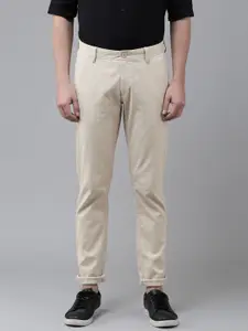 U.S. Polo Assn. U S Polo Assn Men Beige Slim Fit Mid-Rise Corduroy Chinos Trousers