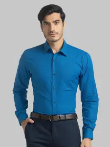 Raymond Men Blue Slim Fit Formal Shirt