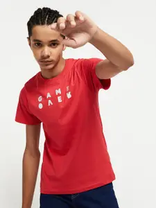 max Boys Regular Fit Red Typography T-shirt