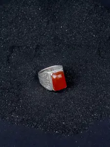 SANGEETA BOOCHRA Sterling Silver Red CZ-Studded Finger Ring