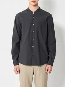 8seconds Men Charcoal Grey Solid Pure Cotton Casual Shirt