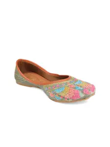 DESI COLOUR Women Grey Embellished Leather Ethnic Mojaris Flats