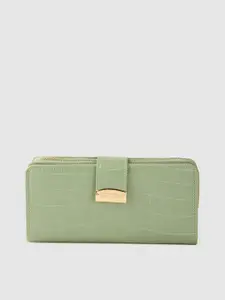 Lino Perros Women Green Textured PU Zip Around Wallet