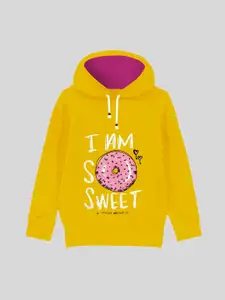 KUCHIPOO Girls Yellow Printed Sweatshirt