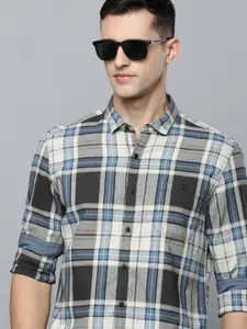 Flying Machine Men Grey Slim Fit Checked Pure Cotton Casual Shirt