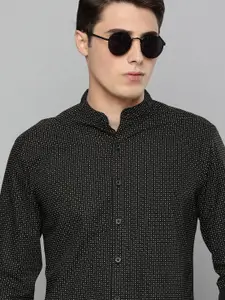 Flying Machine Men Black Slim Fit Printed Pure Cotton Casual Shirt