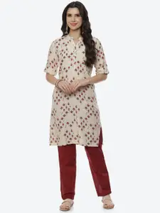 Rangriti Women Off White Floral Printed Kurta