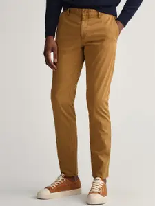 GANT Men Brown Solid Cotton Slim Fit Trousers