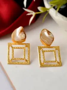 DASTOOR Gold-Toned Contemporary Drop Earrings