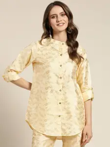 Shae by SASSAFRAS Women Beige Comfort Floral Printed Casual Shirt