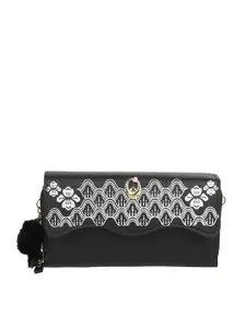 WALKWAY by Metro Women Black & White Abstract Printed Two Fold Wallet