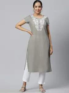 AURELIA Women Floral Thread Work Kurta