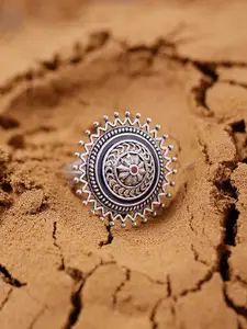 Voylla Silver-Plated Mandala Spokes Finger Ring