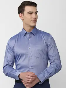 Peter England Men Blue Solid Formal Shirt