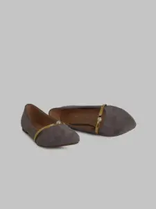 Van Heusen Woman Women Grey Printed Flats