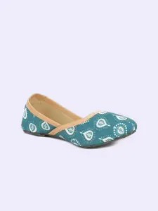 BownBee Girls Blue Textured Leather Ethnic Flats