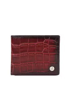 Eske Men Maroon Textured Leather Two Fold Wallet