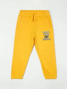 Juniors by Lifestyle Boys Yellow Solid Cotton Joggers