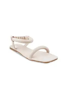 Metro Women Beige Solid Flats