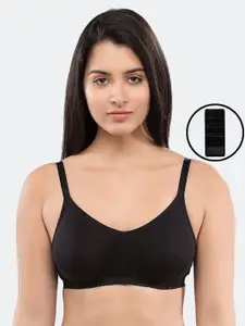 Inner Sense Black Organic Cotton Seamless Sustainable Everyday Laced Bra with an extender