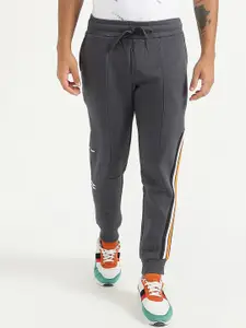 United Colors of Benetton Men Grey Solid Cotton Joggers